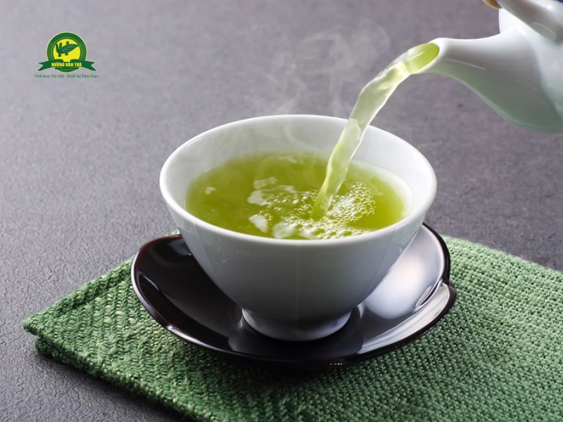 Lý do phụ nữ nên uống trà xanh
