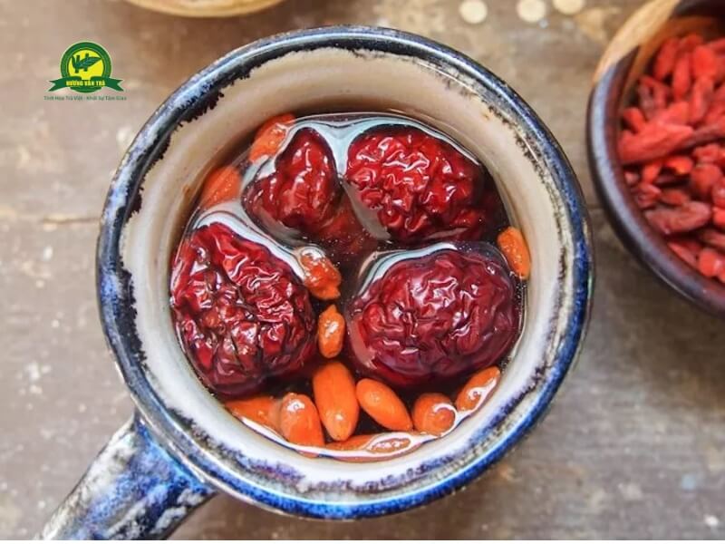 Trà linh chi táo đỏ kỳ tử