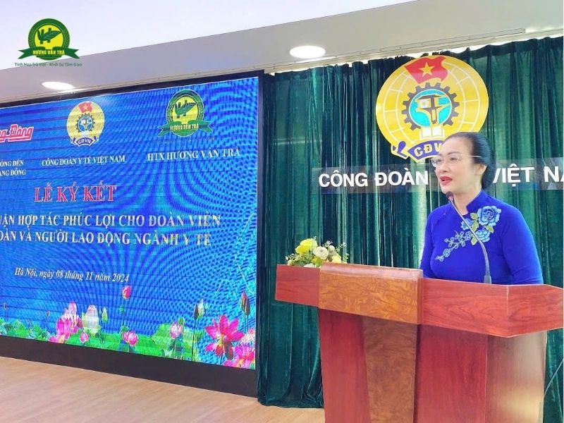 Bà Phạm Thanh Bình – Chủ tịch Công đoàn Y tế Việt Nam phát biểu