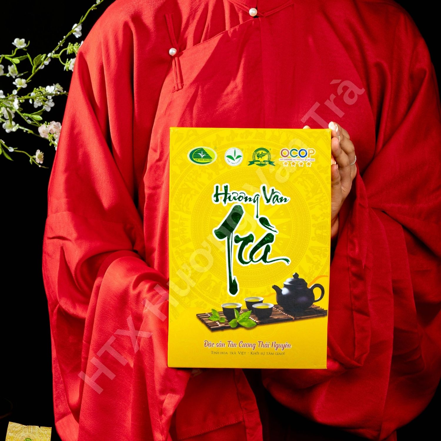 Hộp trà trống đồng